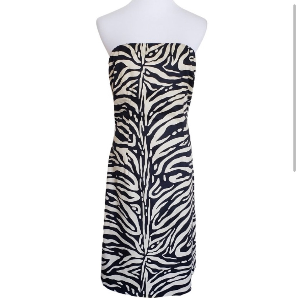 The limited size 6 strapless fitted zebra dress excellent condition